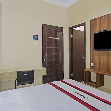 Reddoorz @ Babarsari Hotel Maguwo Buitenkant foto
